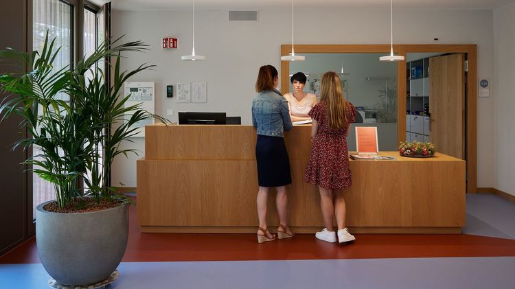 Hier geht es zur Anmeldung für den Klinikaufenthalt. 