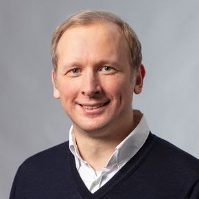 Stefan Müller